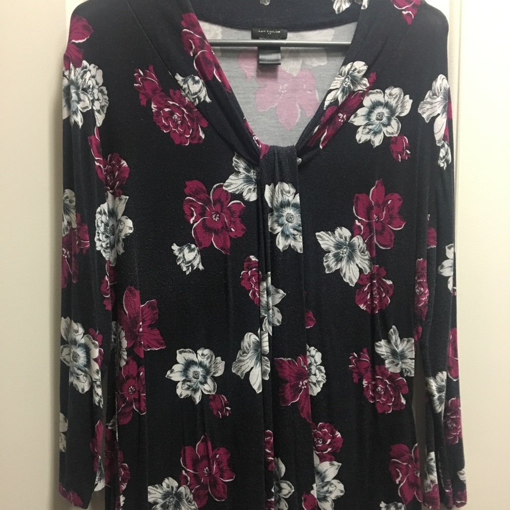 Ann Taylor 3/4 shirt blouse