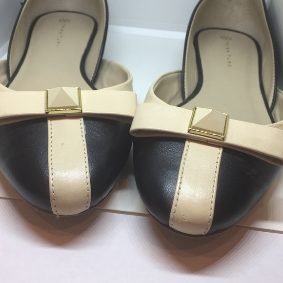 Trina Turk Ballet Flats. Sz.8 - Picture 3 of 7