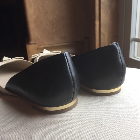 Trina Turk Ballet Flats. Sz.8 - Picture 5 of 7