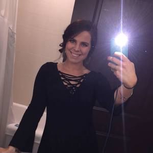 Meet your Posher, Kendra