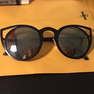 cat eye sunglasses