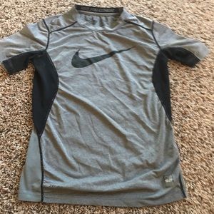 Nike dri-fit size boys medium