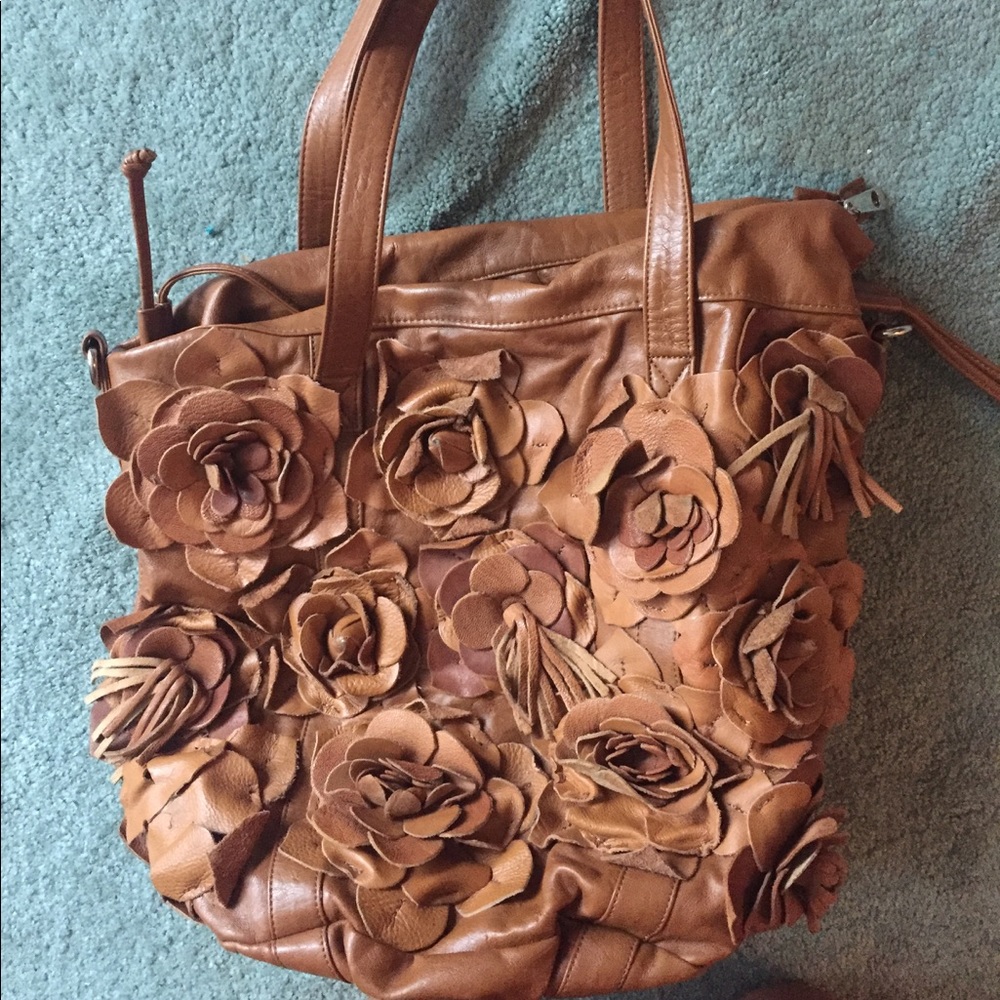 Chinese Laundry tan tote bag