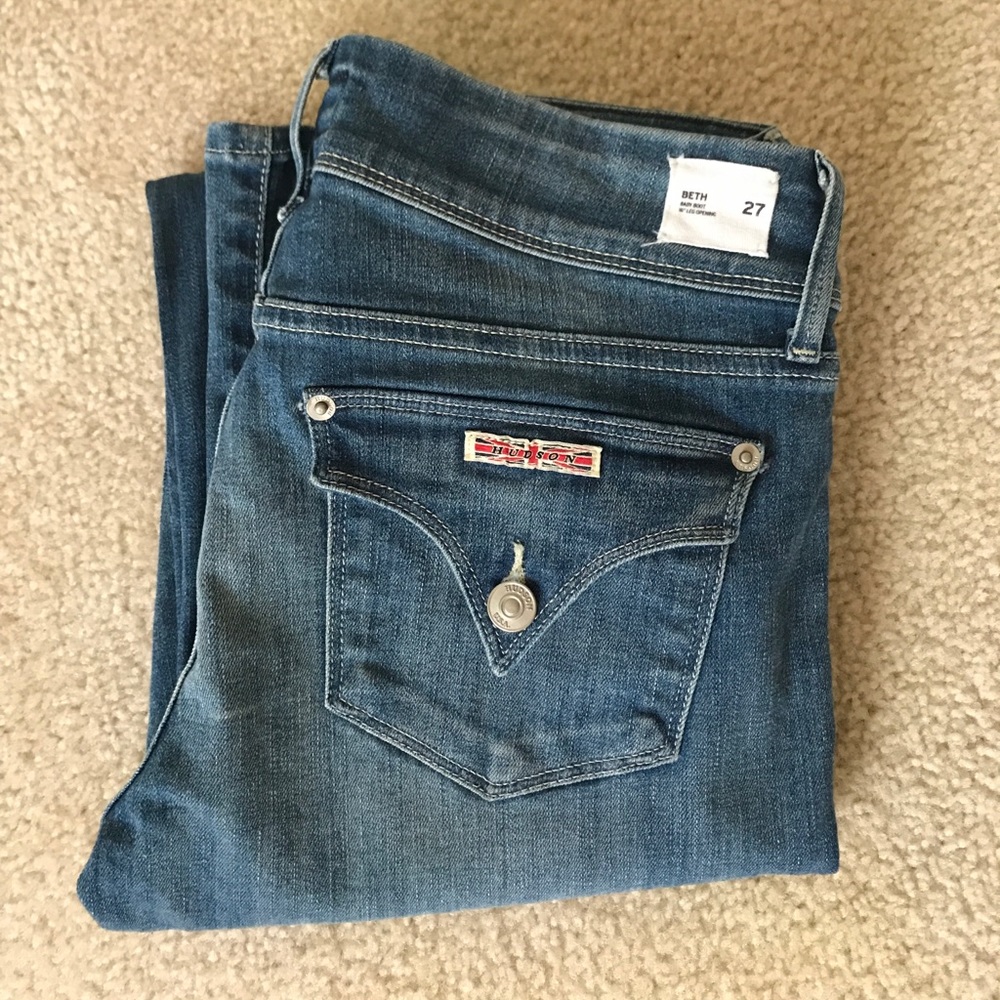 NWOT Hudson "Baby Boot" Jeans