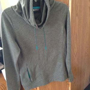 North face pull over jacket