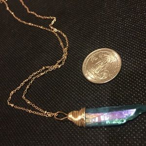 🎀 Lovely Iridescent Raw Gemstone Wire Wrap Necklace 🎀
