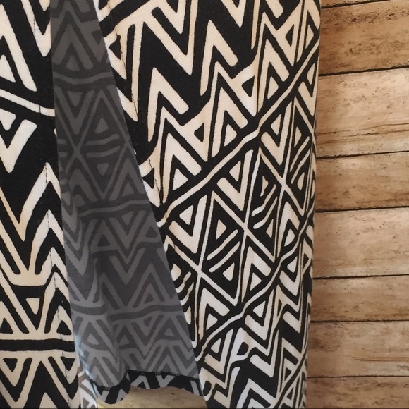 L maxi skirt. - Picture 3 of 4