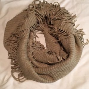Fringe infinity scarf