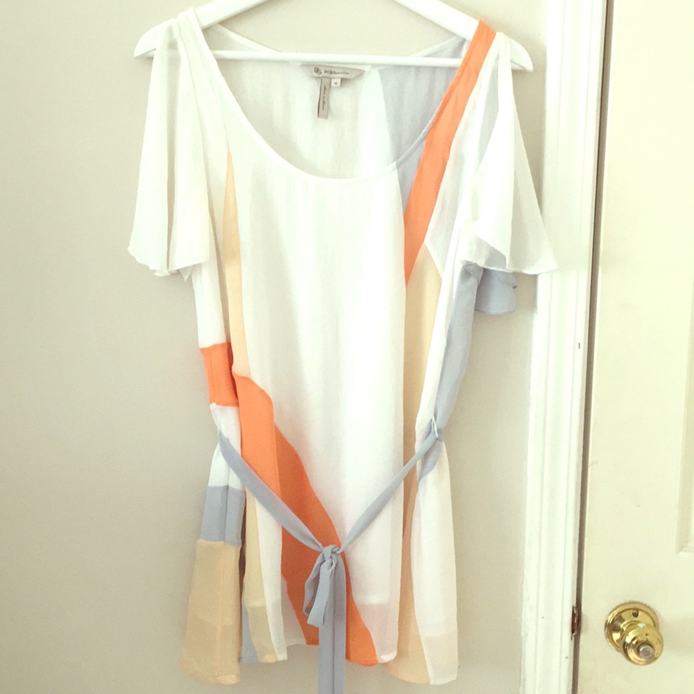 BCBG generation blouse