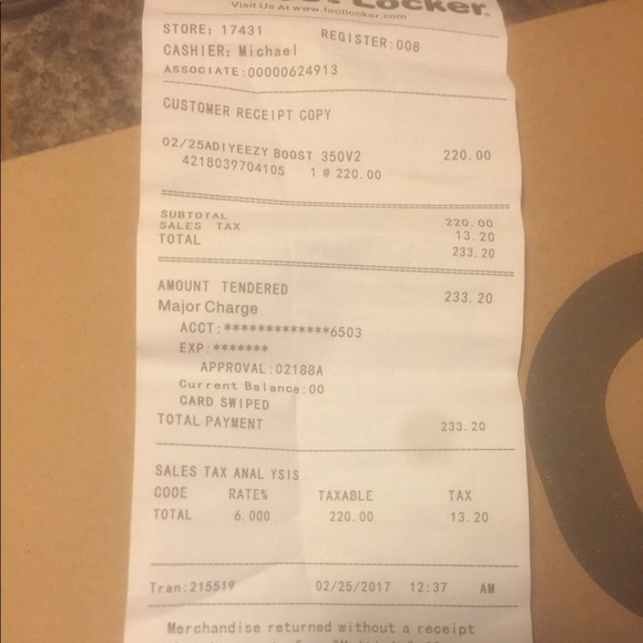 Yeezy Boost 350 v2 Size 11 CP9652