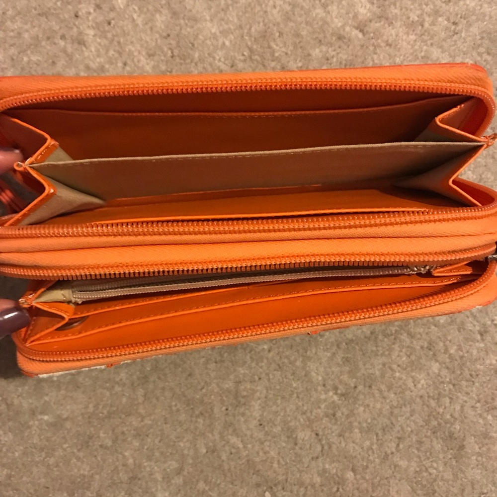 Wallet - Picture 2 of 3