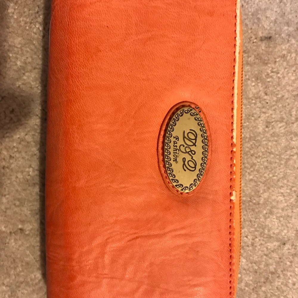 Wallet - Picture 3 of 3