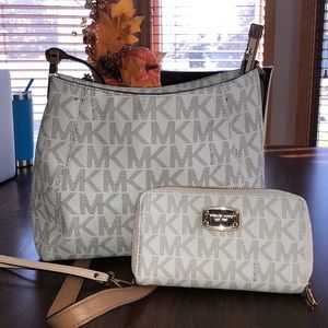 Michael Khors purse and clutch