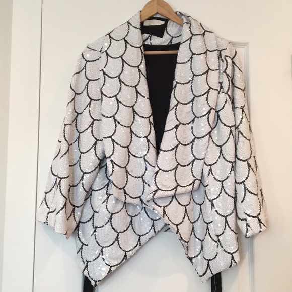 Modcloth Jackets & Blazers - Sequin Fishscale Party Kimono Blazer by Lumiere