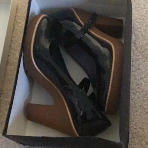 Marc Jacobs, most glamorous shoes for rain, snow