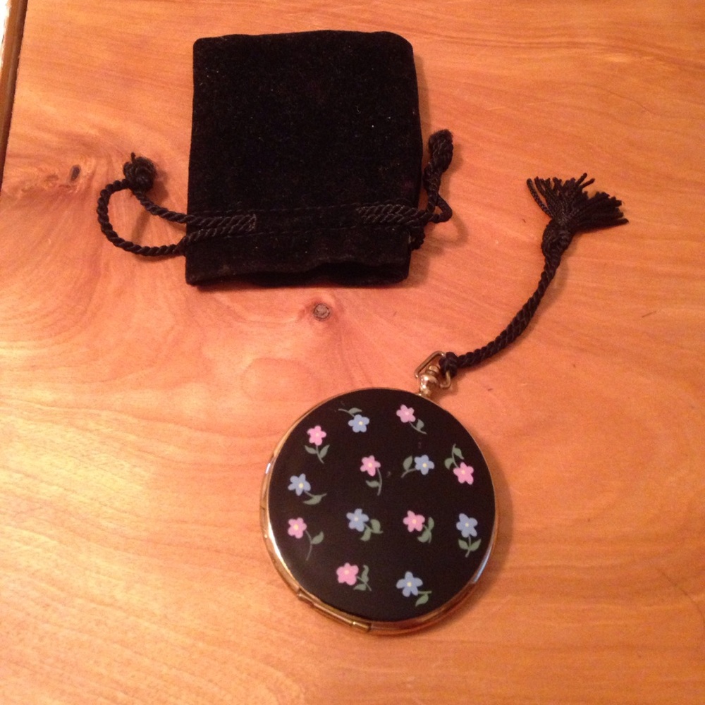 Vintage Volupte enamel goldtone mirror compact