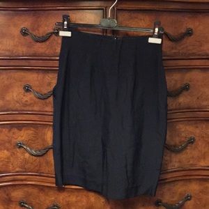 DKNY high waisted black skirt Size 4