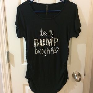 Maternity shirt (FREE w/ $20 or more purchase) 🎉