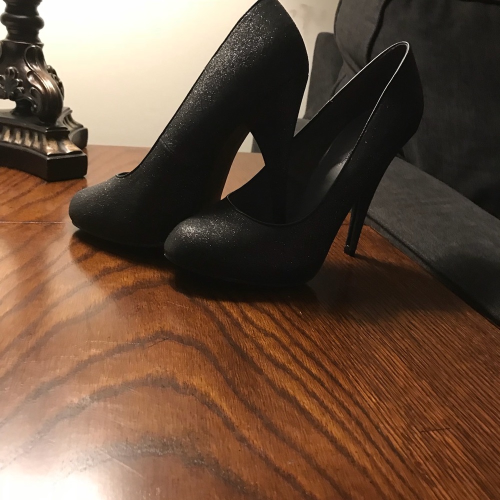 XAppeal black glitter heels