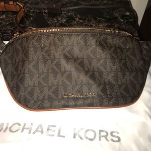 Michael Kors Fanny pack