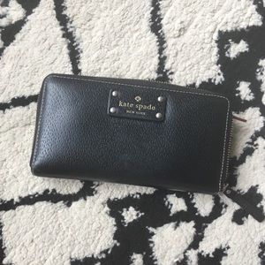 Kate Spade Wellesley Neda Wallet, Black