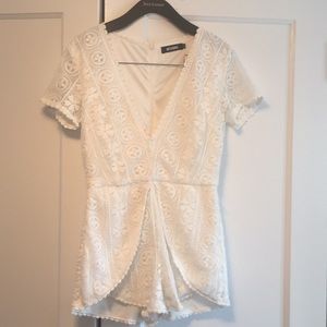 Size 10 Misguided White Lace Romper