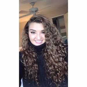 Meet your Posher, Carissa