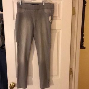 Old Navy Grey Jeggings