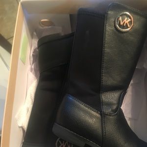 dillards mk boots