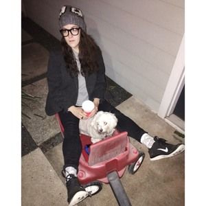 Meet your Posher, Cecilia