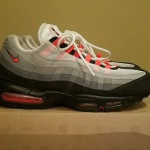 Air Max 95. Classic hard to find color way.