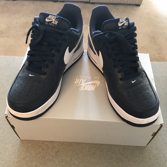 A Nice Pair Of Nike Air Force NewYork Yankee Blue - Picture 2 of 4