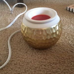 Scentsy "Goldsmith" warmer