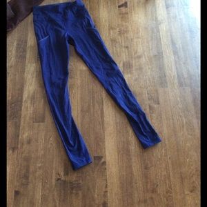 Lululemon running tights. Blue. Size 4.