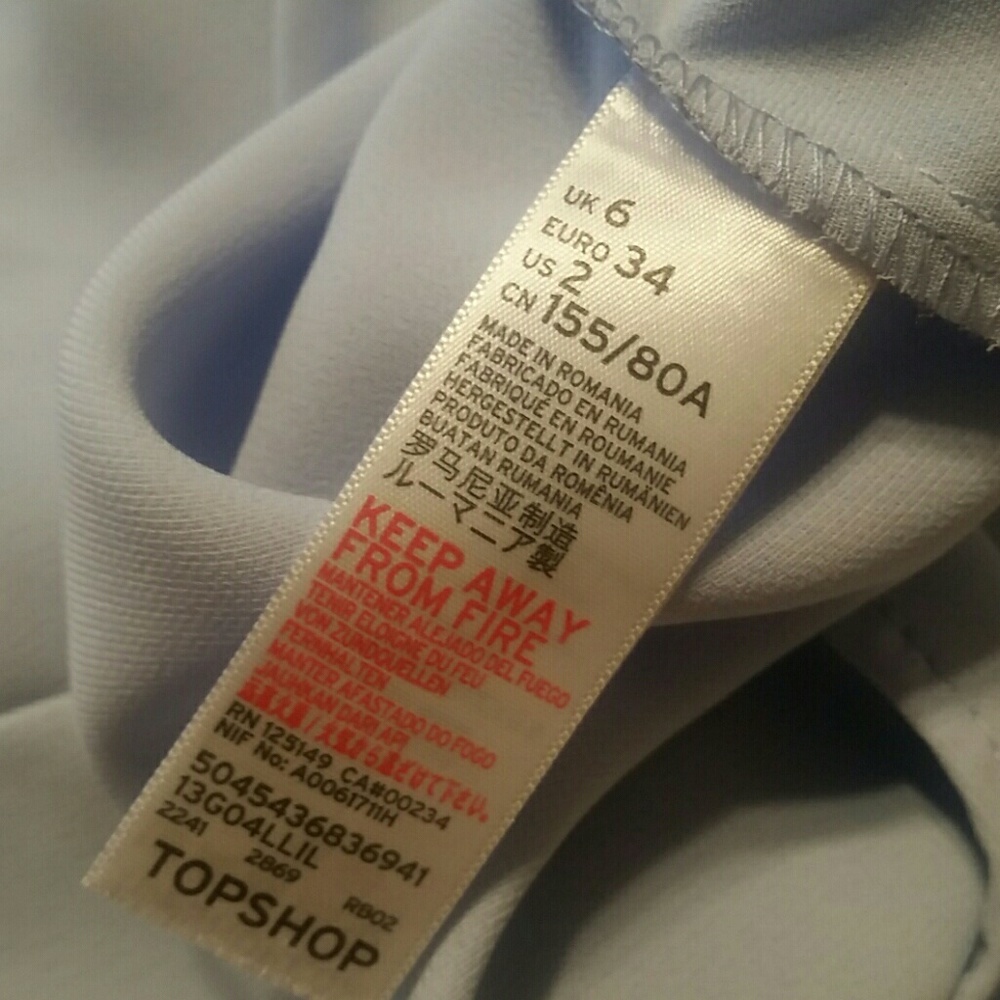 SOLD TOPSHOP Ruffle Cold Shoulder Top blouse l - Picture 5 of 8