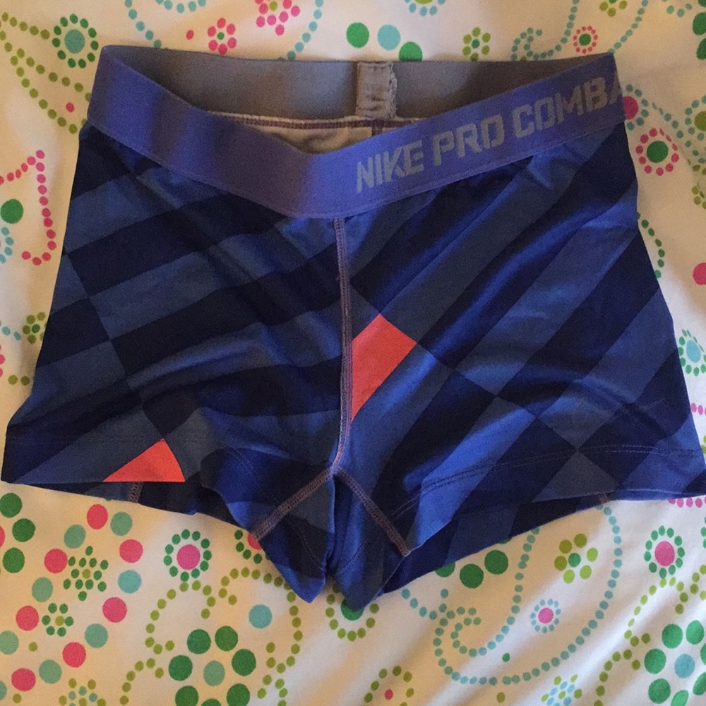 NIKE PRO COMBAT spandex shorts size S