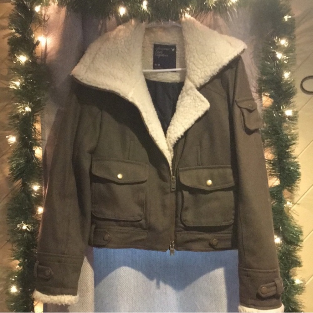 *American Eagle Bomber Jacket* - Picture 4 of 4