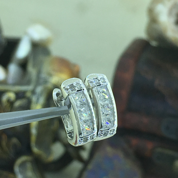 Matching Ring Earring & Pendant Sterlin Silver Set - Picture 7 of 7