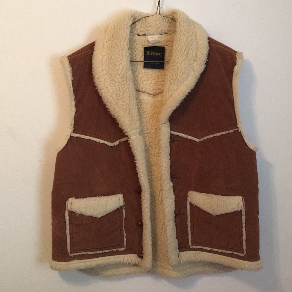 Fuzzy warm sleeveless jacket