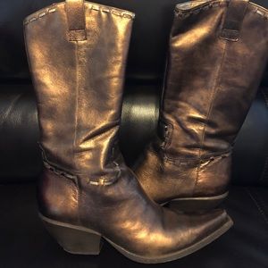 BCBGirls vintage boots color-bronze/old gold 8.5M