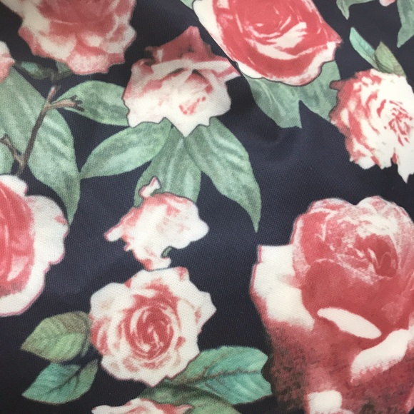 Floral Pullover Sweatshirt Arden Furtado Top NWT - Picture 5 of 6