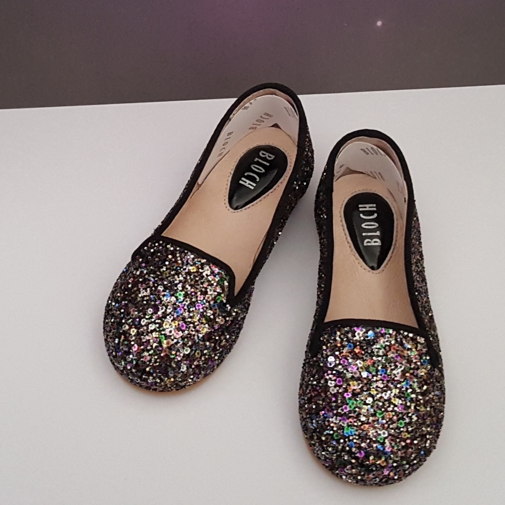Last one💜 Bloch Toddler Girl Glitter Flats US 6