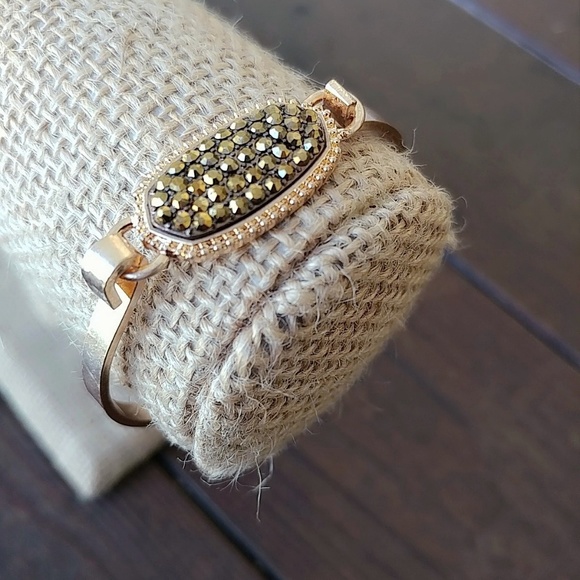Alquimia Jewelry - Dainty gold statement bracelet