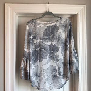 LOFT grey blouse. Size M.