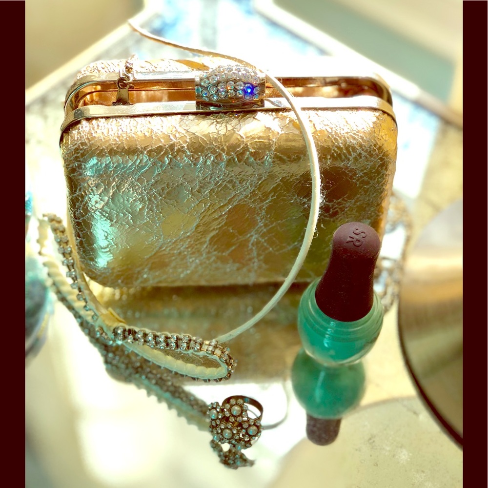 *Gone 3/10* Cocktail Ready Sparkle Set