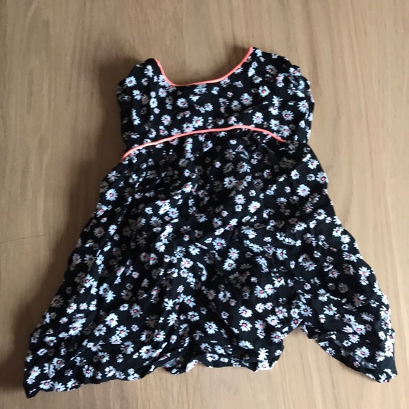 Bundle summer outfits - Picture 3 of 4