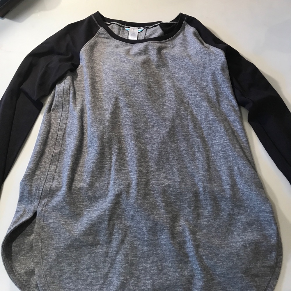 Gray and black baseball style ivivva top