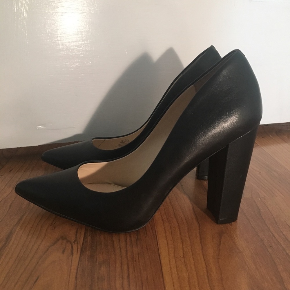 Jessica Simpson “Tolli” Heels - Black
