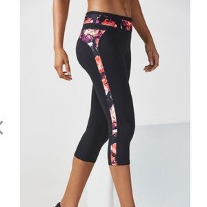 Fabletics Capri workout leggings
