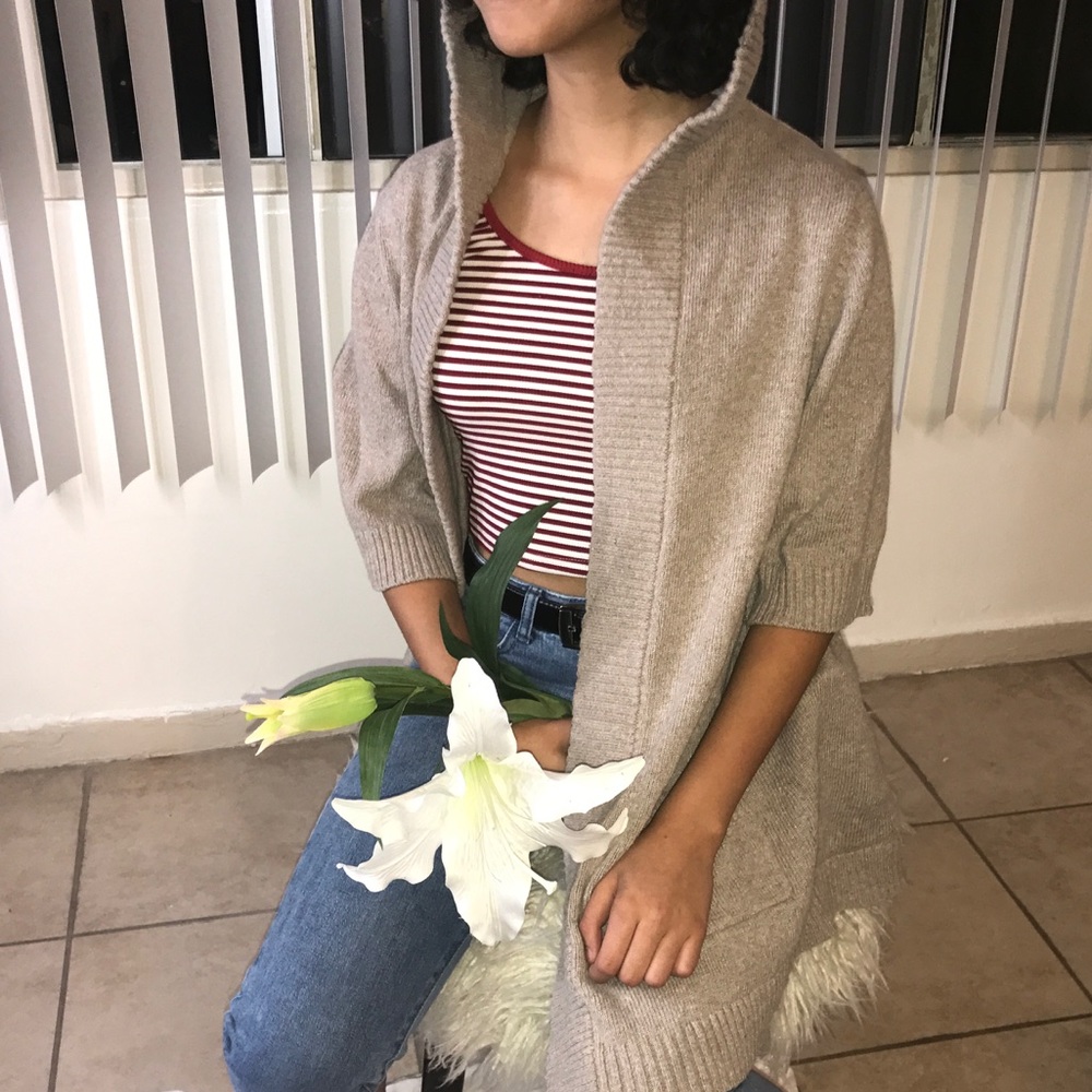 Banana Republic short sleeve hooded cardigan
